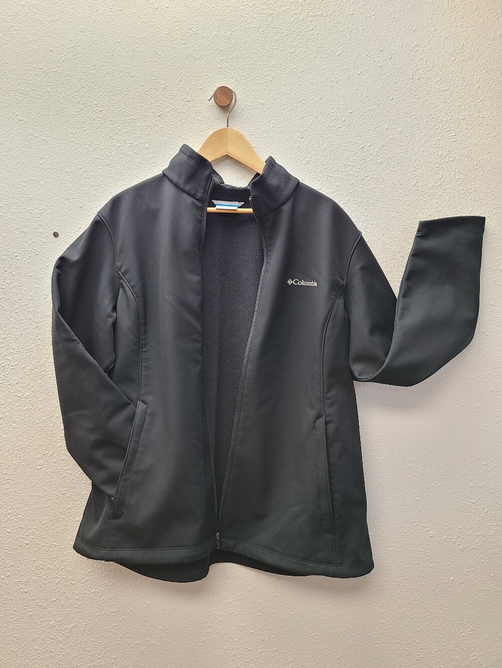 Columbia Black Soft Shell Jacket